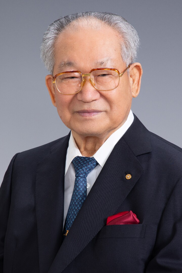 二代教主　深田充啓　写真