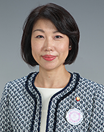 教主後継者 深田惠子 写真